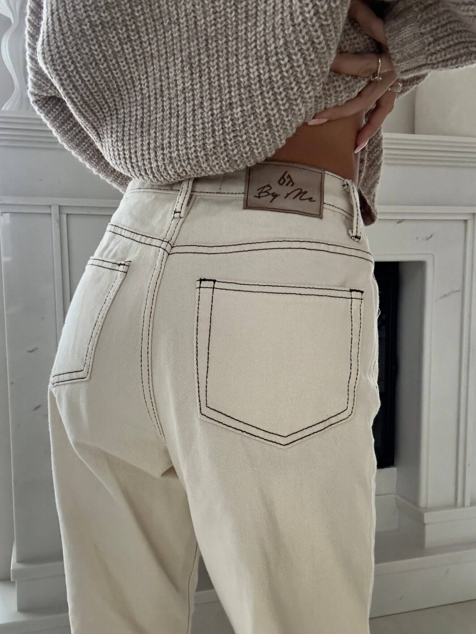 Spodnie jeans MOM FIT By Me jasny beż - obrazek 5