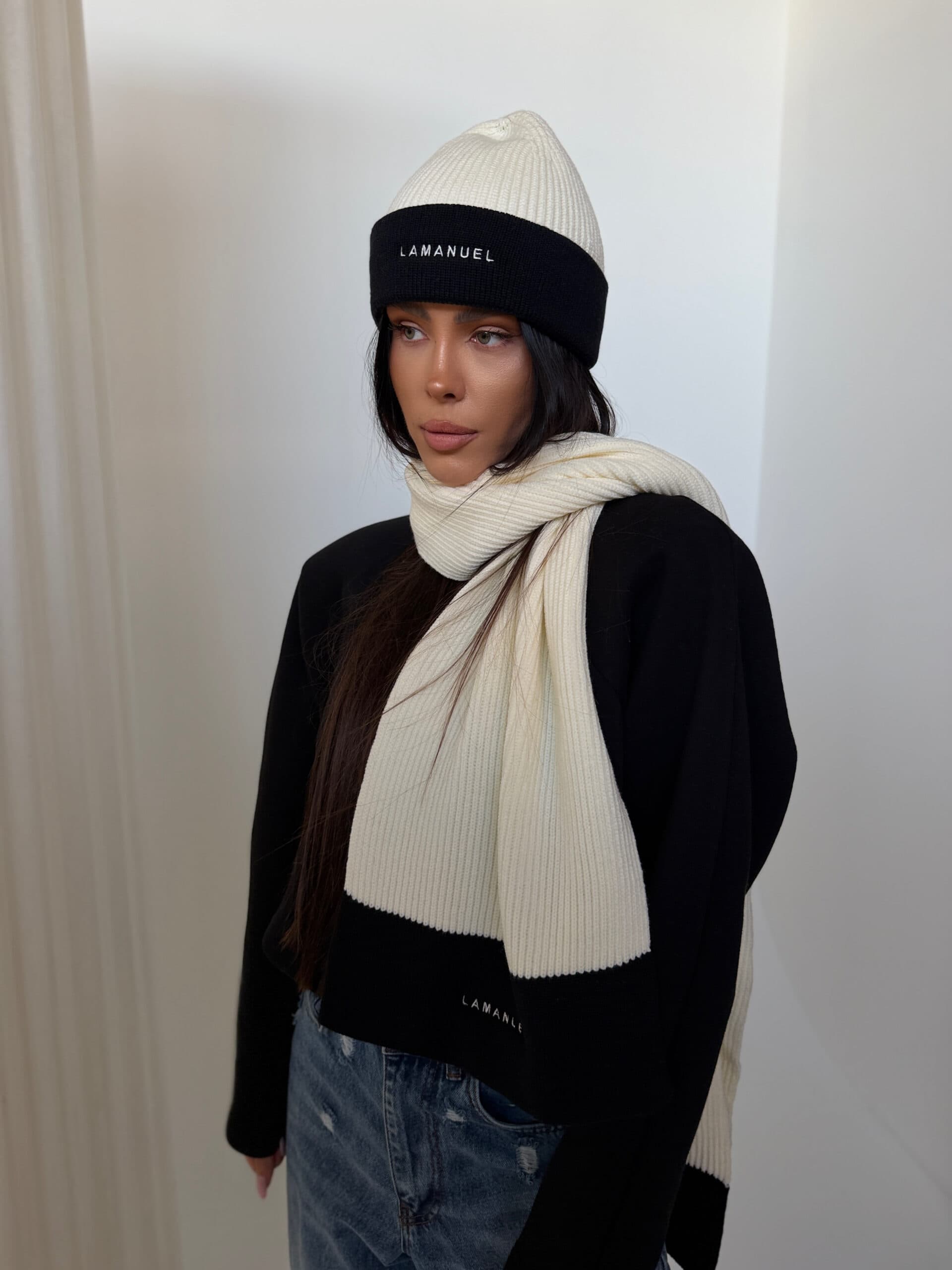 Czapka WINTER La Manuel czarna - obrazek 2