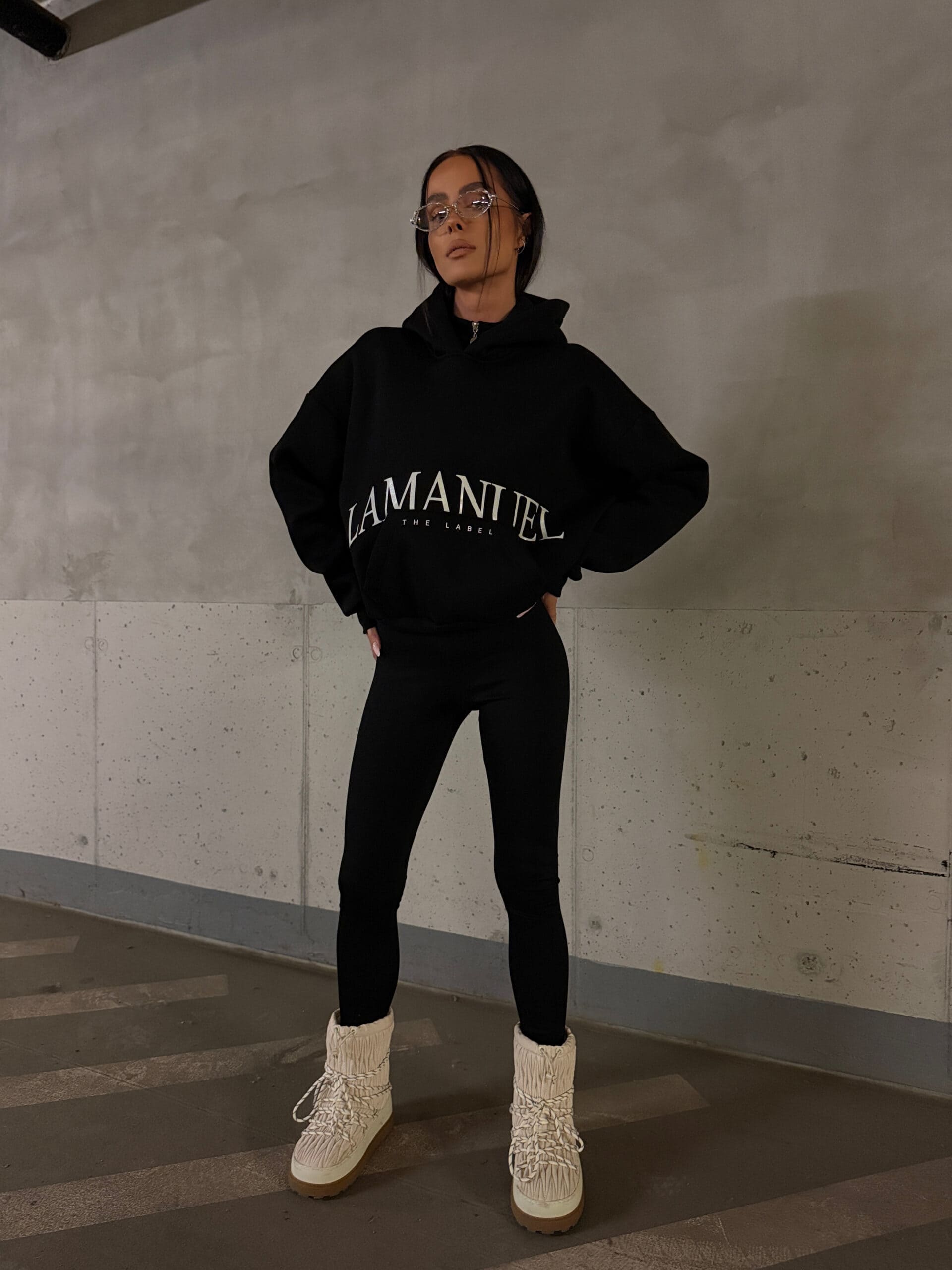 Bluza POCKET La Manuel czarna - obrazek 3